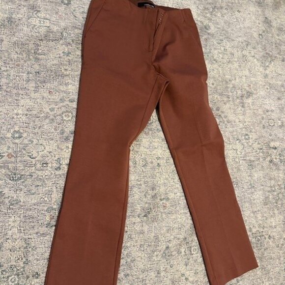Lily Solid Pant in Rust - Picture 2 of 10